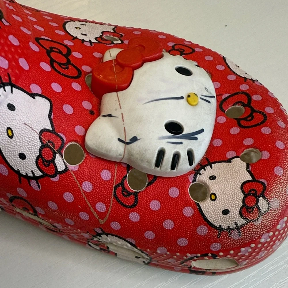 Sanrio Kids Slippers in Red and White